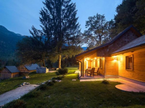 Bohinj Cottage Pr' Maricki - house in nature with hot tub & sauna Bohinjska Bistrica